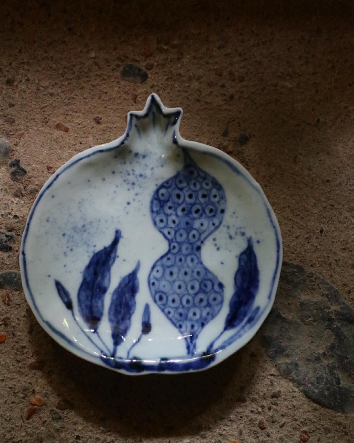 Small Sometsuke Pomegranate Plate