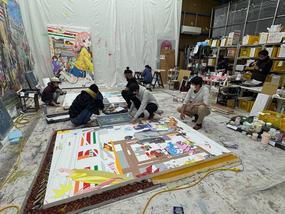 アトリエでの制作風景